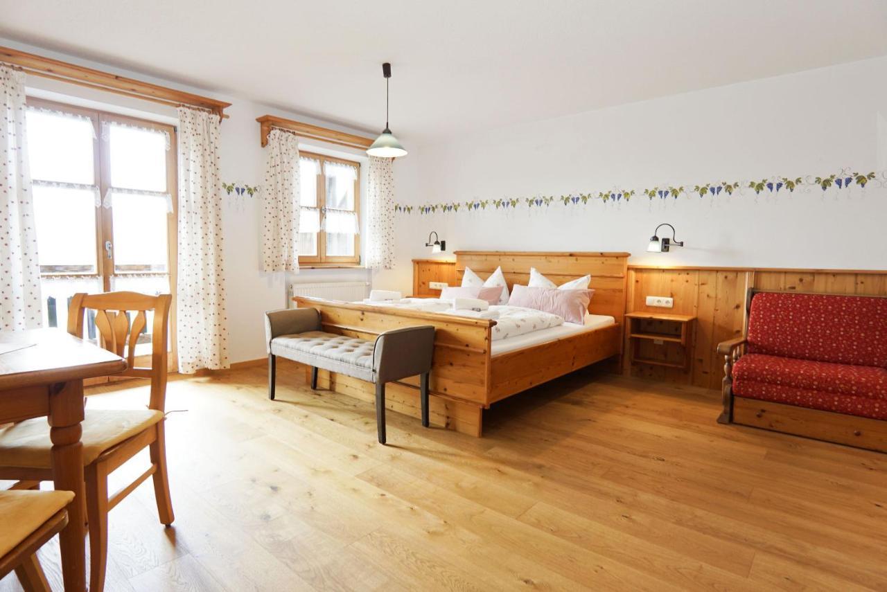 Feriengut Zum Fuerst'N Mit Aussenwhirlpool Und Sauna Eppenschlag エクステリア 写真
